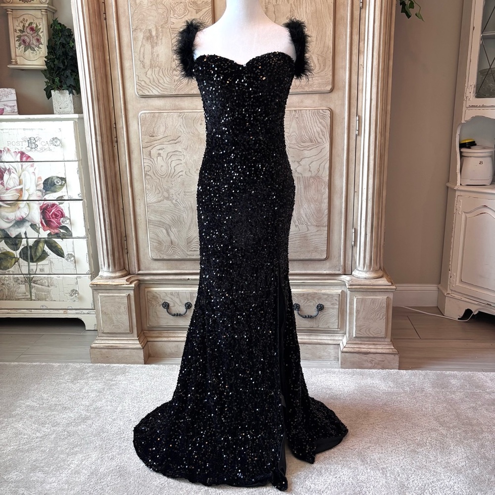 NEW Black Sequin Dress, Black Dress with Feathers Prom NWOT Size XLG